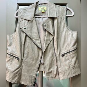 Maralyn & me women's Gilet